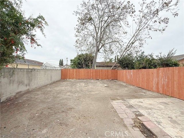 1643 E 115th Street, Los Angeles, CA 90059