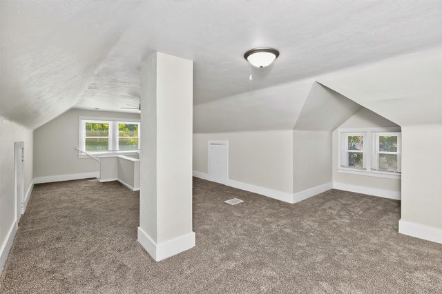 3203 7th Street, Des Moines, IA 50313