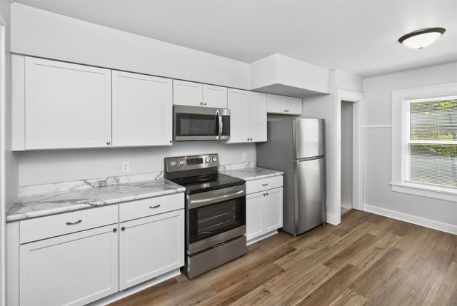 3203 7th Street, Des Moines, IA 50313