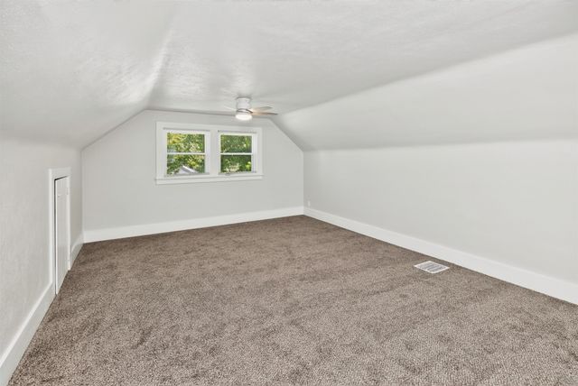 3203 7th Street, Des Moines, IA 50313