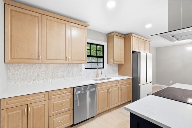 1231 White Oak Drive, Springfield, OH 45504