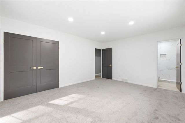 1231 White Oak Drive, Springfield, OH 45504