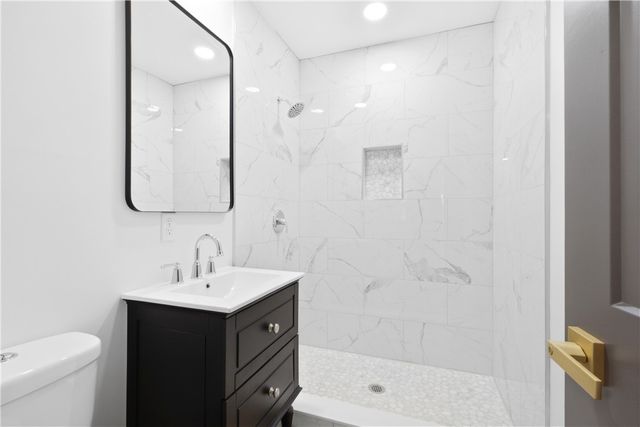 1231 White Oak Drive, Springfield, OH 45504