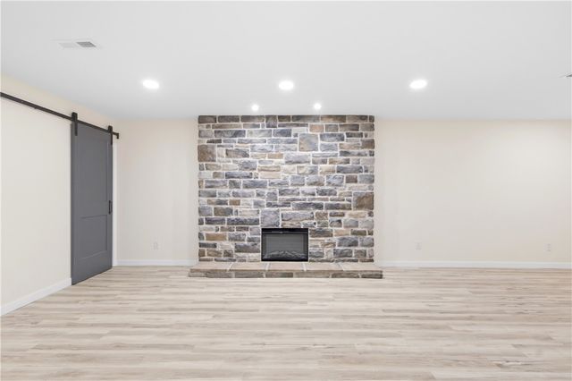 1231 White Oak Drive, Springfield, OH 45504