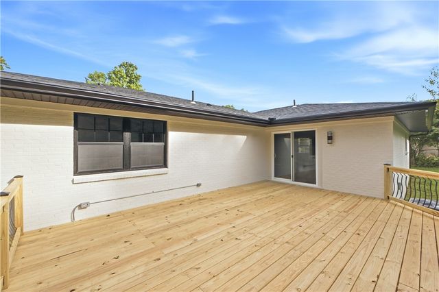 1231 White Oak Drive, Springfield, OH 45504