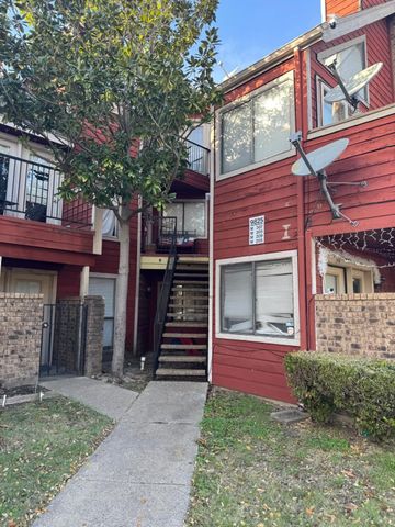 9825 Walnut Street 305, Dallas, TX 75243