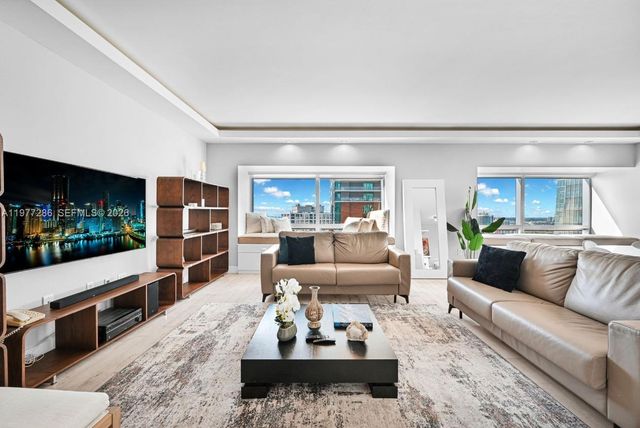 1435 Brickell Ave 3401, Miami, FL 33131