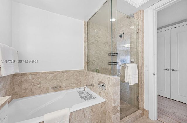 1435 Brickell Ave 3401, Miami, FL 33131