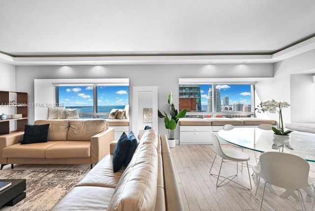 1435 Brickell Ave 3401, Miami, FL 33131