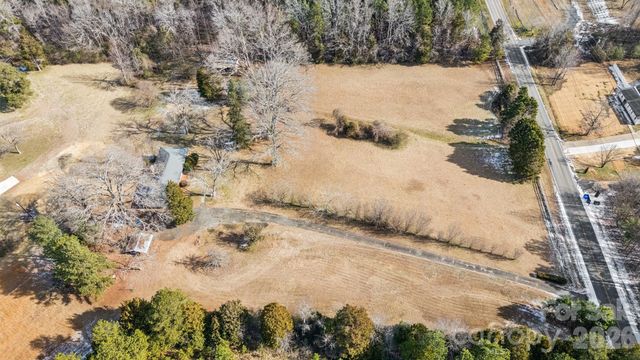 9525 Brief Road, Charlotte, NC 28227