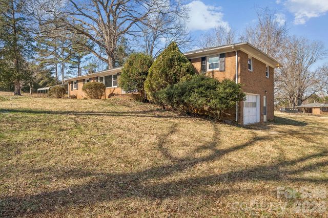 9525 Brief Road, Charlotte, NC 28227