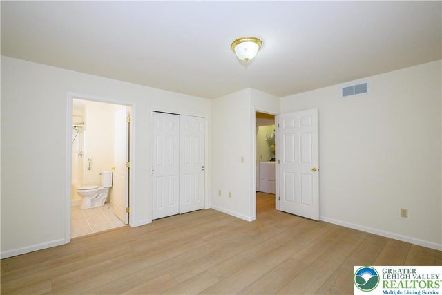 251 West 31st Street, Allen Twp, PA 18067