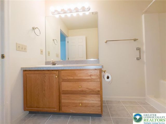 251 West 31st Street, Allen Twp, PA 18067