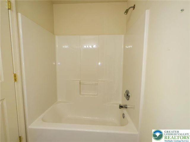 251 West 31st Street, Allen Twp, PA 18067