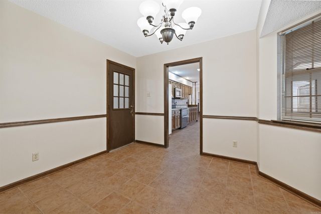 7 Dove Creek Circle, North Little Rock, AR 72116