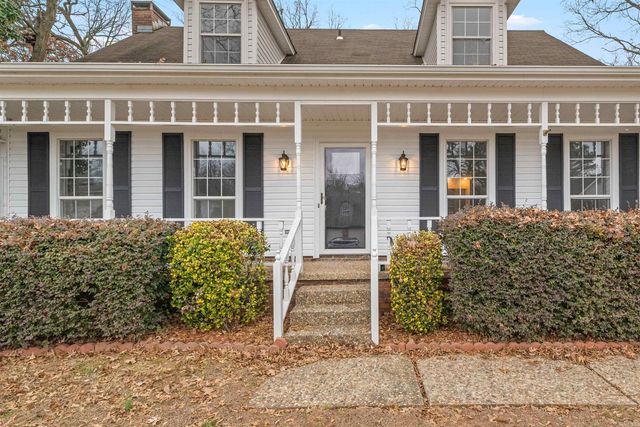 7 Dove Creek Circle, North Little Rock, AR 72116