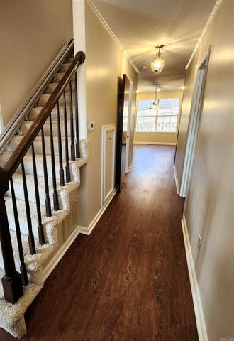 7 Dove Creek Circle, North Little Rock, AR 72116