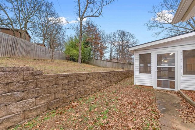 7 Dove Creek Circle, North Little Rock, AR 72116