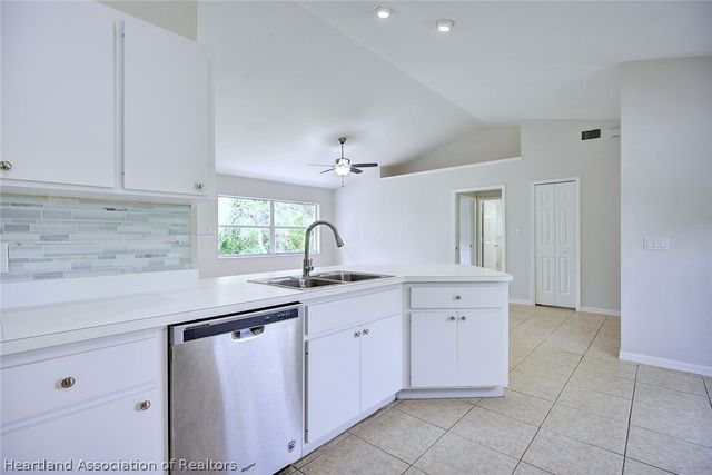 39 Miami Drive, Lake Placid, FL 33852