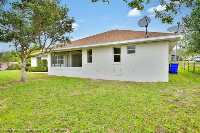 39 Miami Drive, Lake Placid, FL 33852