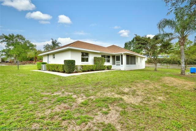 39 Miami Drive, Lake Placid, FL 33852