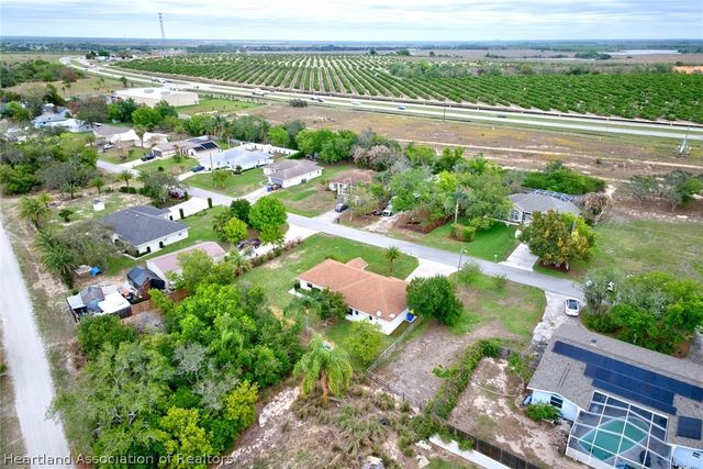 39 Miami Drive, Lake Placid, FL 33852