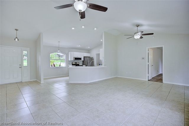 39 Miami Drive, Lake Placid, FL 33852