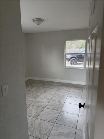 1112 MARTIN STREET, Haines City, FL 33844