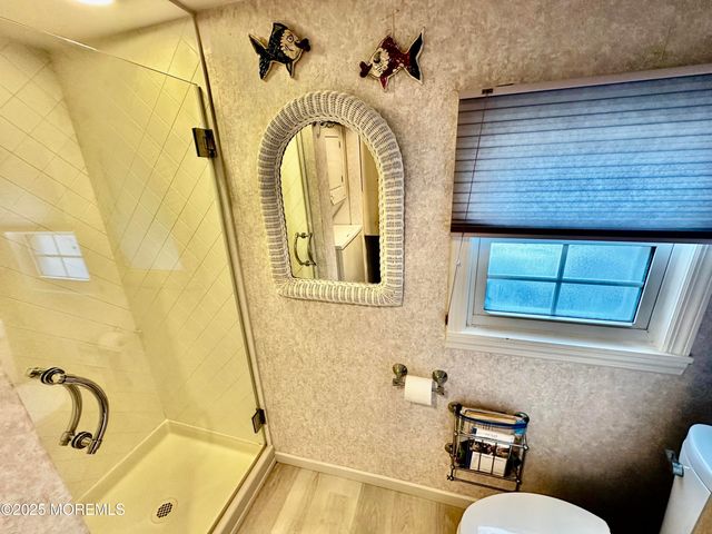 37 E Flamingo Way, Lavallette, NJ 08735