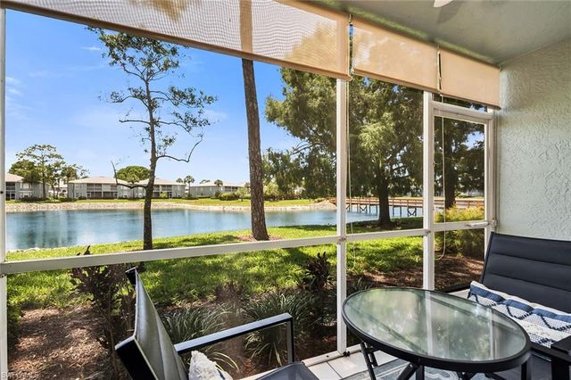 925 New Waterford DR 104, Naples, FL 34104