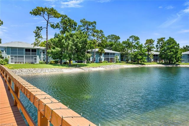 925 New Waterford DR 104, Naples, FL 34104