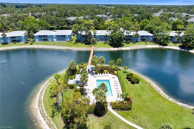 925 New Waterford DR 104, Naples, FL 34104