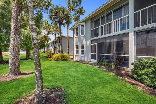925 New Waterford DR 104, Naples, FL 34104