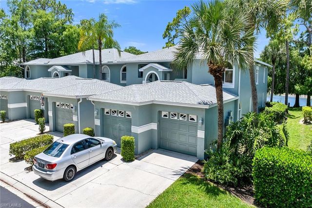 925 New Waterford DR 104, Naples, FL 34104