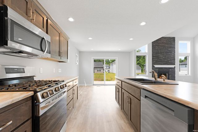 14025 Escondida Cove, Fort Wayne, IN 46845