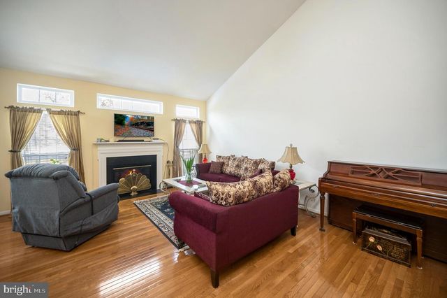 6117 MCCARTHY DR, King George, VA 22485