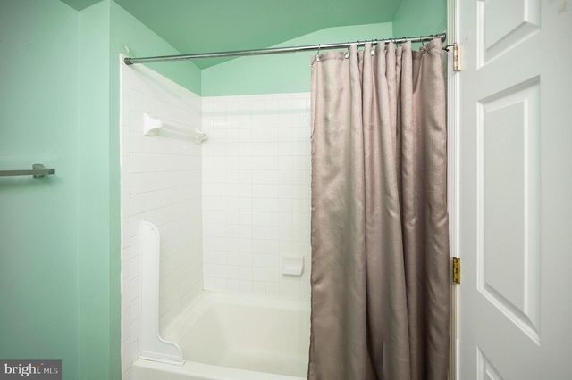 6117 MCCARTHY DR, King George, VA 22485