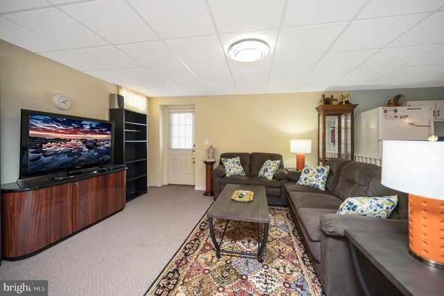6117 MCCARTHY DR, King George, VA 22485