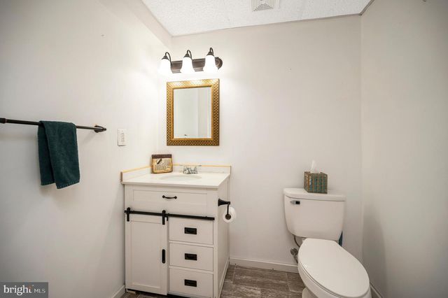 6117 MCCARTHY DR, King George, VA 22485