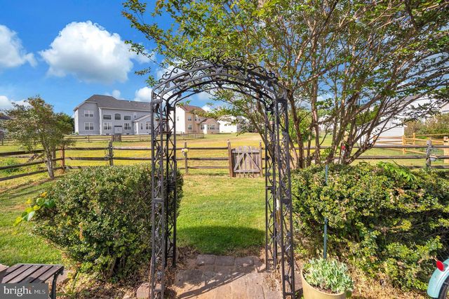 6117 MCCARTHY DR, King George, VA 22485