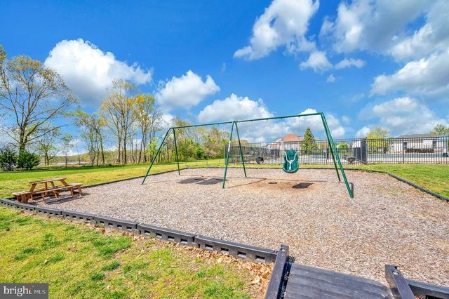 6117 MCCARTHY DR, King George, VA 22485