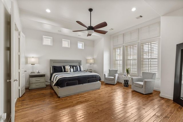 1337 W 24th Street, Houston, TX 77008