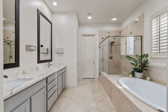 1337 W 24th Street, Houston, TX 77008