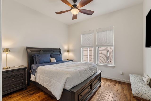 1337 W 24th Street, Houston, TX 77008