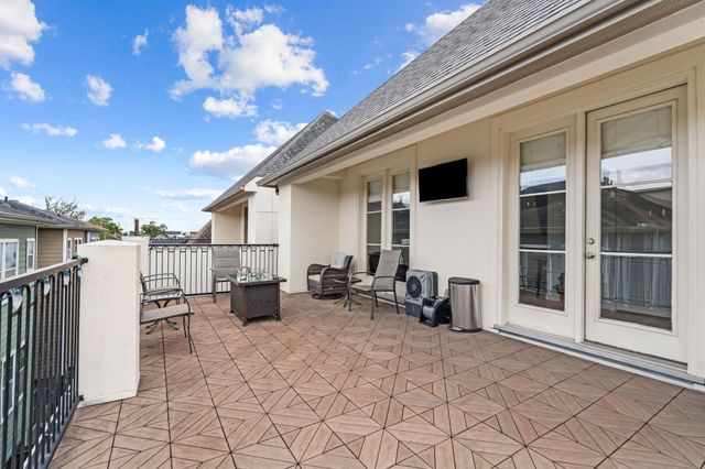 1337 W 24th Street, Houston, TX 77008