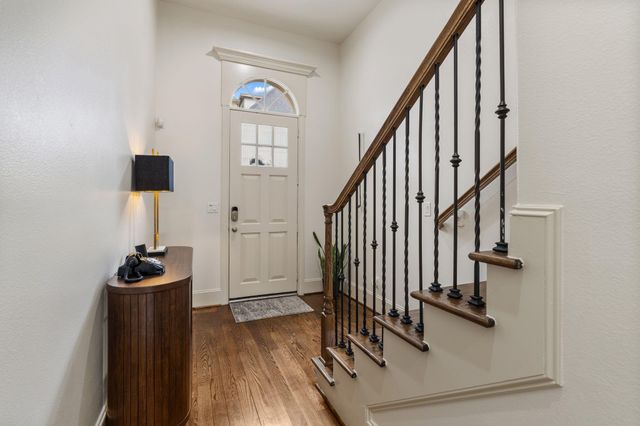 1337 W 24th Street, Houston, TX 77008