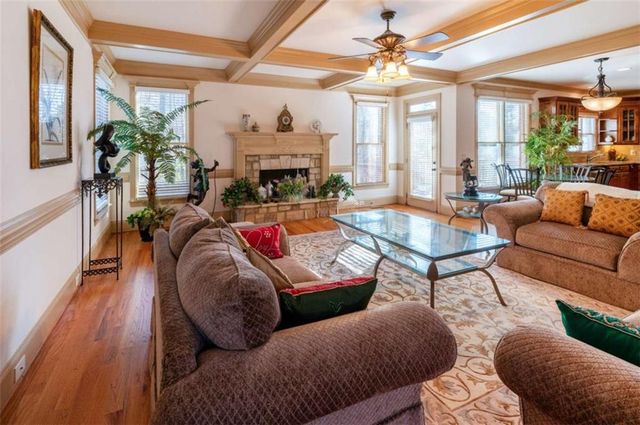 2060 Vicarage Lane, Snellville, GA 30078