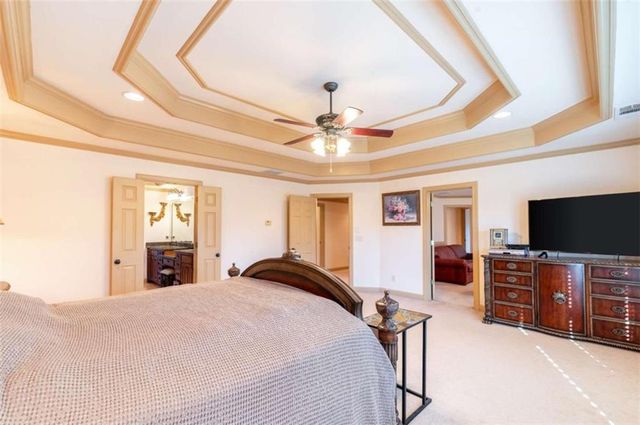 2060 Vicarage Lane, Snellville, GA 30078