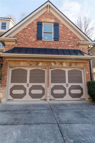 2060 Vicarage Lane, Snellville, GA 30078