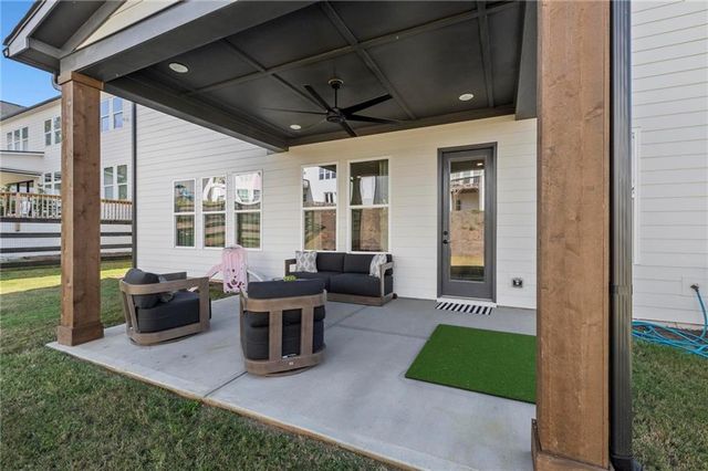 383 Tillman Pass, Woodstock, GA 30188